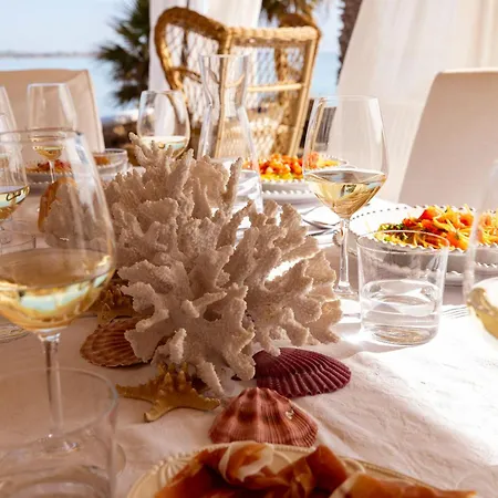 Villa Baia L'aura Accesso Diretto Al Mare